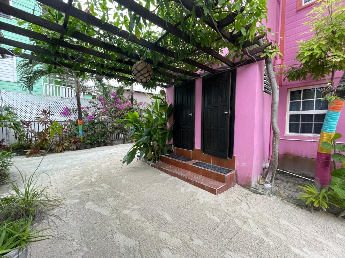 Sea N Sun Guest House Caye Caulker Exteriér fotografie